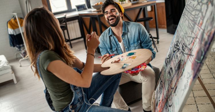 সম্পর্কে ব্যক্তিস্বাধীনতা না থাকলে কী হয়