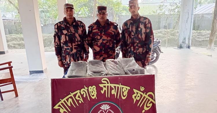 কুড়িগ্রাম সীমান্তে ১৩ লাখ টাকার ভারতীয় পণ্য জব্দ