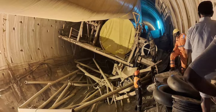 ভারতে টানেল ধসের ৬ দিন, এখনো উদ্ধার হয়নি আটকে পড়া ৮ শ্রমিক