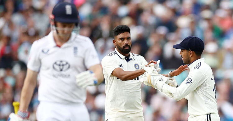 ১৫ উইকেটের দিনে লড়াইয়ে ফিরলো ভারত