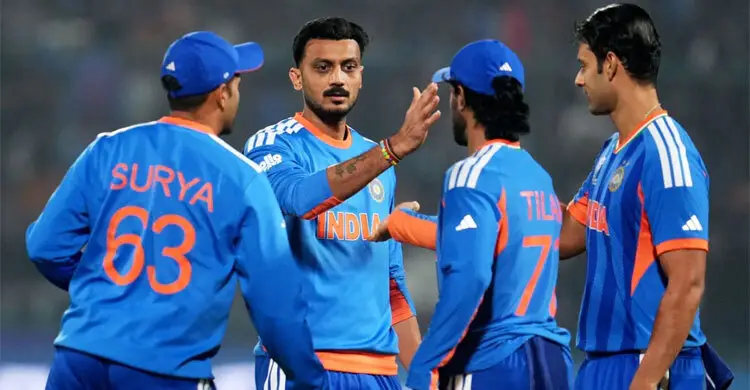 নামিবিয়াকে বড় বড় ব্যবধানে হারিয়ে শীর্ষে ভারত