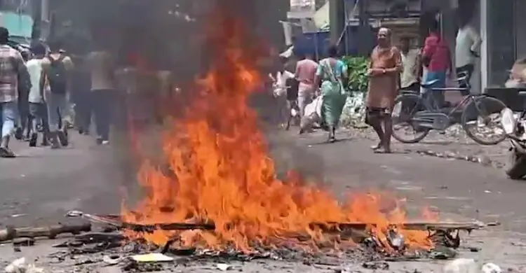 ১২ বছরের শিশুকে ধর্ষণের পর হত্যা, সন্দেহভাজনকে পিটিয়ে মারল জনতা