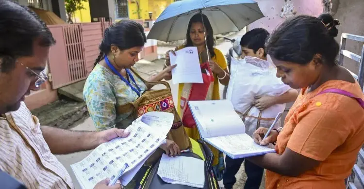 পশ্চিমবঙ্গে ভোটার তালিকা থেকে বাদ ৯১ লাখ নাম