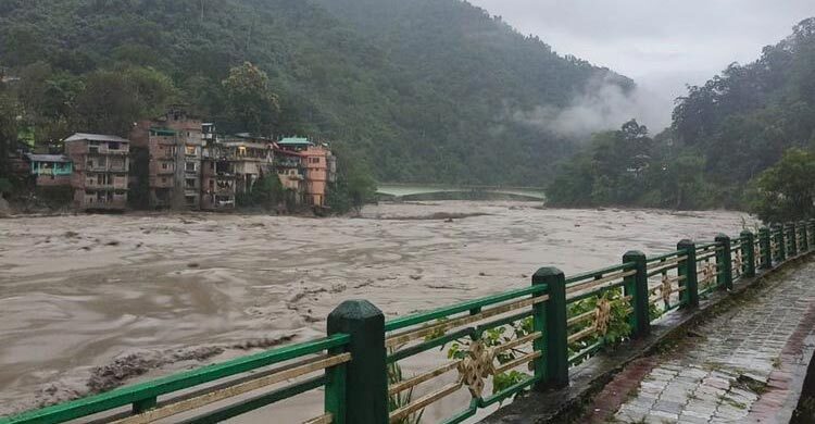 23 Indian soldiers missing in flash flood: Army