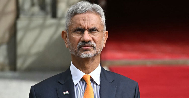 India foreign minister lands in arch-rival Pakistan for rare visit