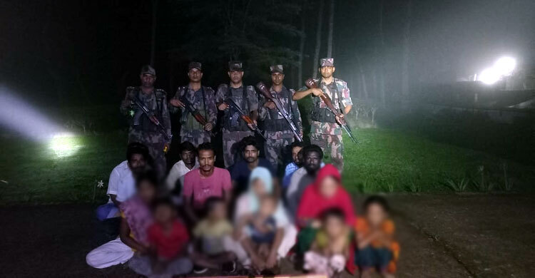 BGB detains 15 intruders along Moulvibazar border