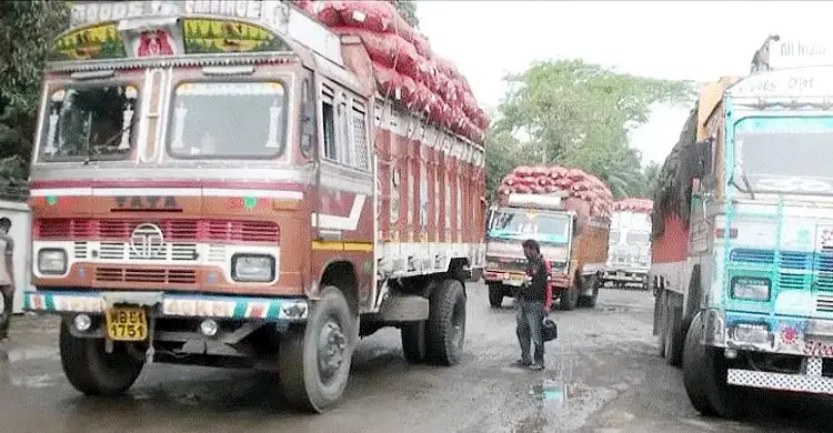 ভারতীয় পণ্যবাহী ট্রাক নজরদারিতে ডিজিটাল পদ্ধতি চালু এনবিআরের