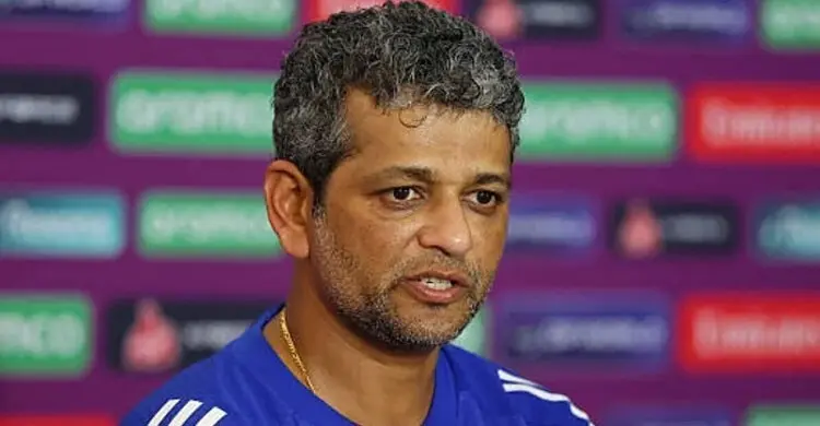 বিসিসিআইয়ের নির্দেশেই নাকভির কাছ থেকে ট্রফি নেয়নি ভারত