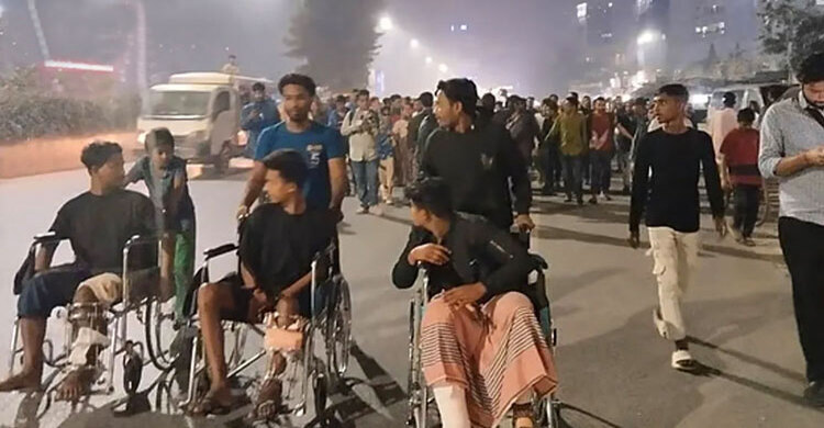 Injured protesters leave Jamuna after govt assurance