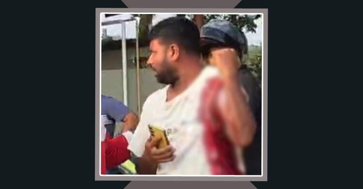 পাম্পে তেল নিতে গিয়ে লাইন নিয়ে দ্বন্দ্ব, যুবককে ছুরিকাঘাত