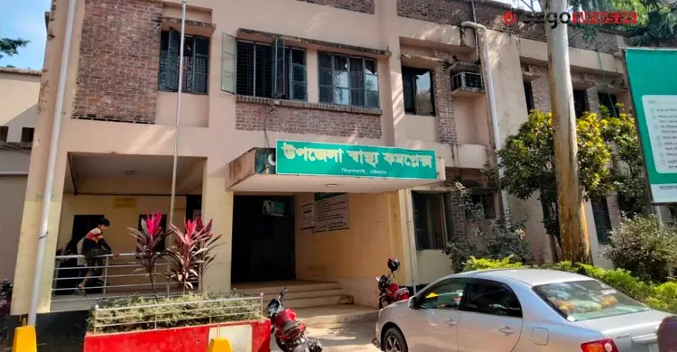 অকেজো একমাত্র জেনারেটর, বিদ্যুৎ চলে গেলে ভরসা মোমবাতি