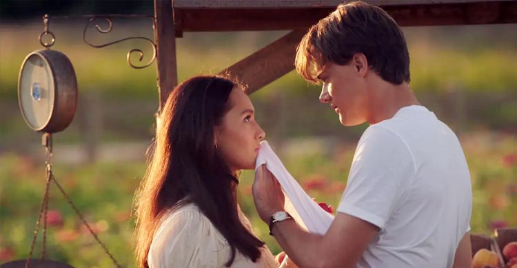 ব্রেকআপ সিজন শুরু, কেন শীতের সঙ্গে সম্পর্কও ভেঙে যায়