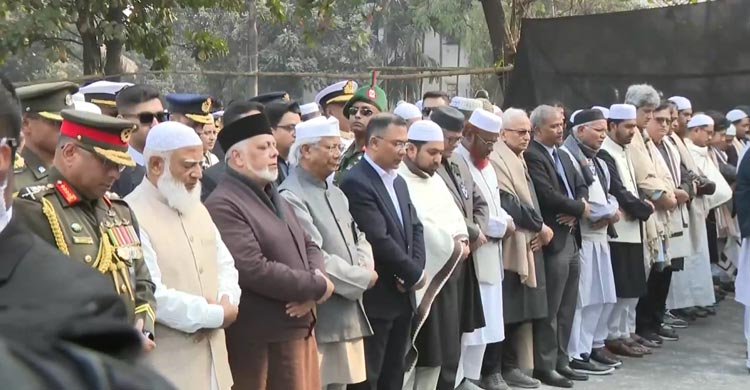 লাখ লাখ মানুষের অংশগ্রহণে খালেদা জিয়ার জানাজা সম্পন্ন