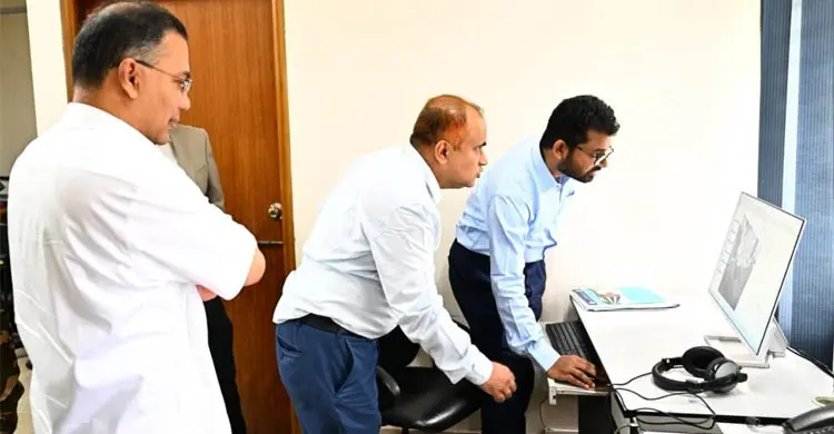 হঠাৎ মহাকাশ গবেষণা প্রতিষ্ঠান স্পারসো পরিদর্শনে প্রধানমন্ত্রী