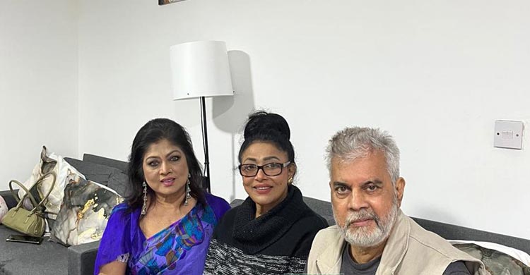 চিত্রনায়ক ইলিয়াস কাঞ্চনকে লন্ডনে দেখতে গেলেন রোজিনা