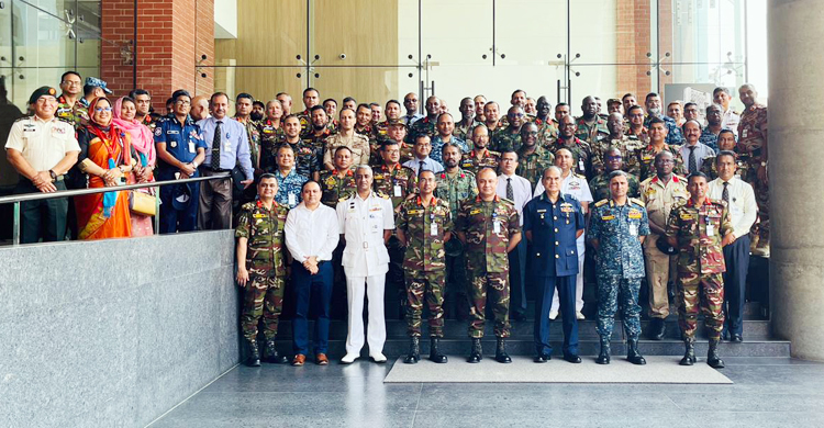 এনডিসির প্রতিনিধিদলের ইনসেপ্টার ফ্যাক্টরি পরিদর্শন