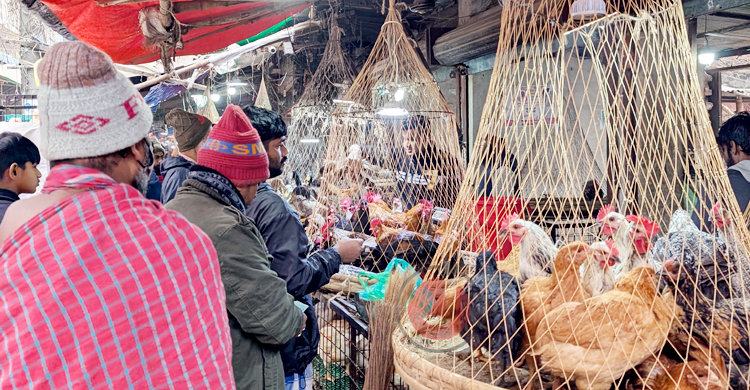 সবজিতে স্বস্তি, রোজার আগে বাড়ছে চিনির দাম