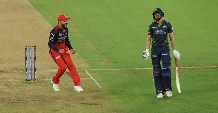 চ্যাম্পিয়ন হতে ১৫৬ রানের লক্ষ্য পেলো বেঙ্গালুরু