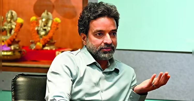 ‘হানি-ট্র্যাপ’ বিতর্কে মুখ খুললেন আইপিএল চেয়ারম্যান