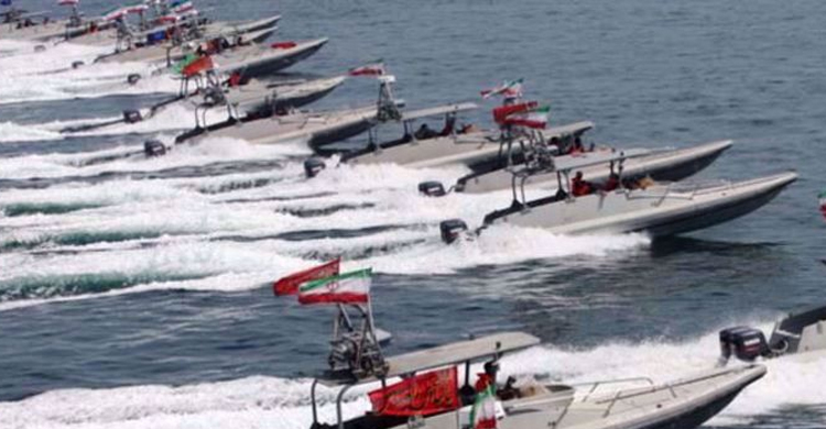 পারস্য উপসাগরে ইরানের সামরিক মহড়া