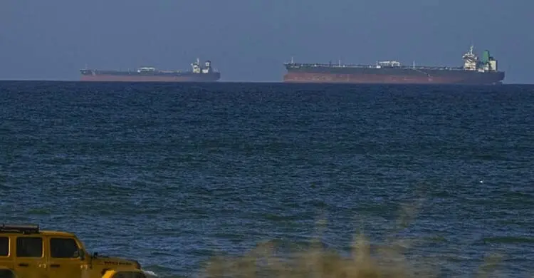 হরমুজের নিয়ন্ত্রণ: ক্রিপ্টোতে টোল আদায়, ব্যারেলপ্রতি গুনতে হবে ১ ডলার