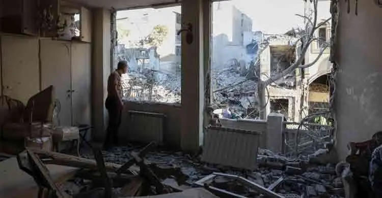 যুদ্ধে ইরানের ১ লাখ ২৫ হাজারের বেশি বেসামরিক স্থাপনা ক্ষতিগ্রস্ত