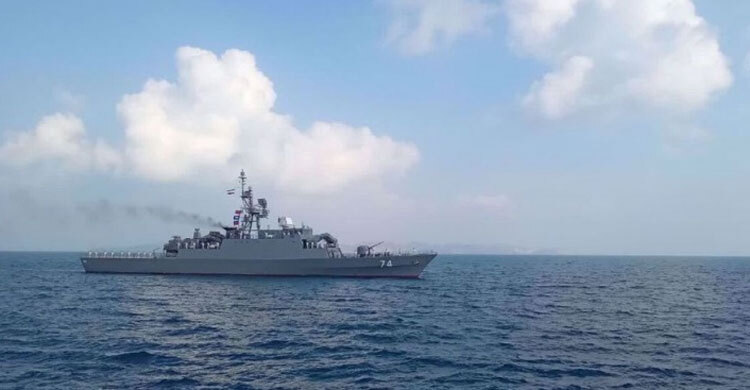 যৌথ মহড়া চালালো ইরান-ওমানের নৌবাহিনী