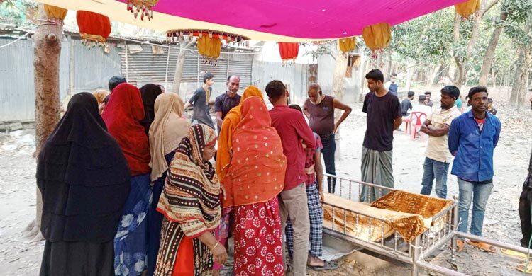 ঈশ্বরদীতে মোটরসাইকেলের মুখোমুখি সংঘর্ষ, নিহত ২