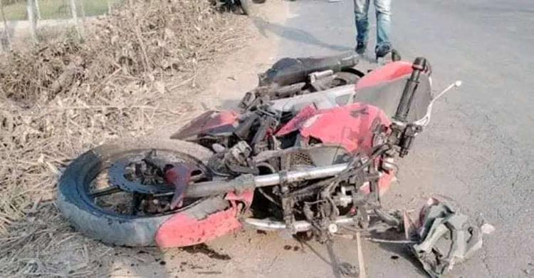 ঈশ্বরদীতে মোটরসাইকেলের মুখোমুখি সংঘর্ষ, নিহত ২