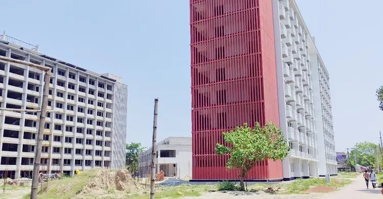 আশ্বাসেই আটকে আছে ইবি’র ছাত্রহল উদ্বোধন