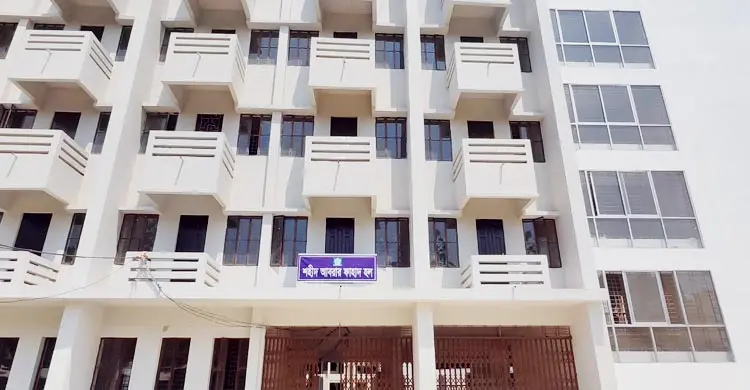 আশ্বাসেই আটকে আছে ইবি’র ছাত্রহল উদ্বোধন