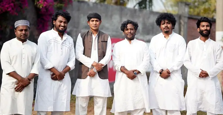 ইসলামি গান গাইলেন জনপ্রিয় ছয় শিল্পী