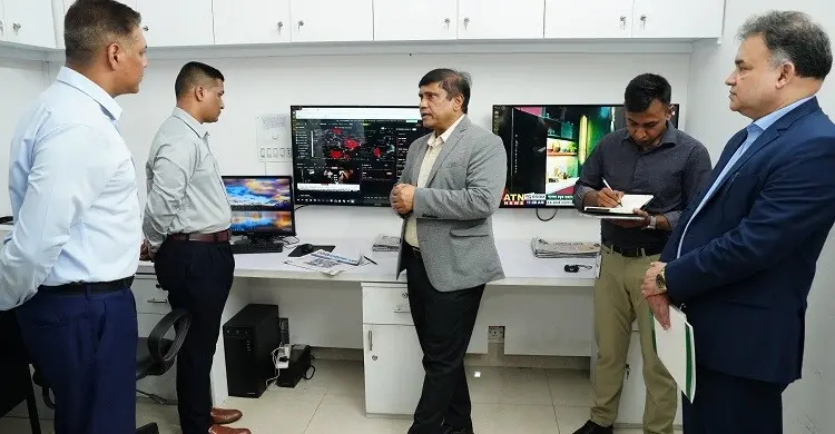 জনগণের কাছে সশস্ত্র বাহিনীর সঠিক চিত্র পৌঁছাতে হবে