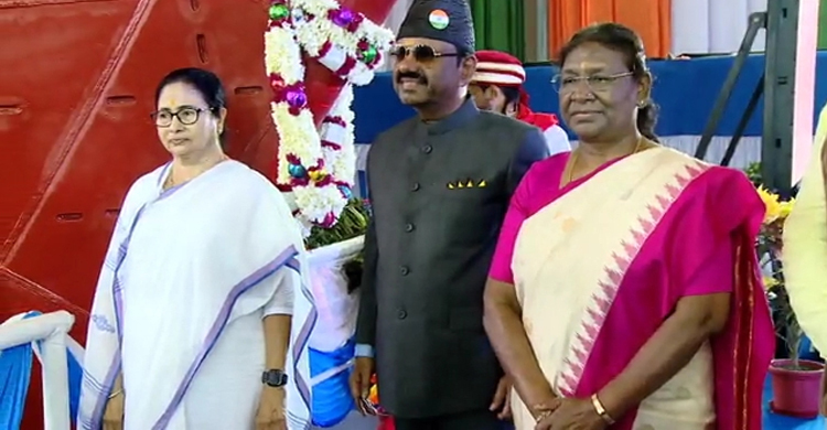 কলকাতায় ঝটিকা সফরে দ্রৌপদী মুর্মু