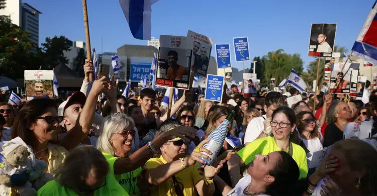 Hamas releases first batch of Israeli hostages in ceasefire deal