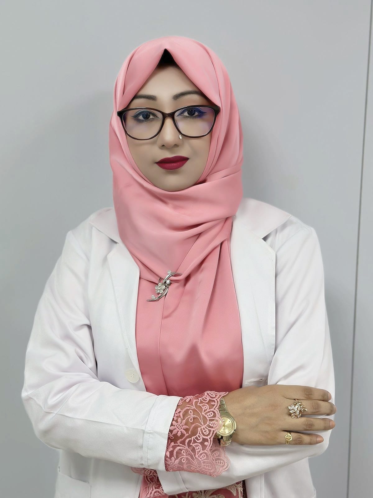 বাংলাদেশ সাইকিয়াট্রিক কেয়ার ক্লিনিক এবং বায়োজিন কসমেসিউটিক্যালসের সিনিয়র ক্লিনিক্যাল ডায়েটিশিয়ান ইসরাত জাহান ইফাত