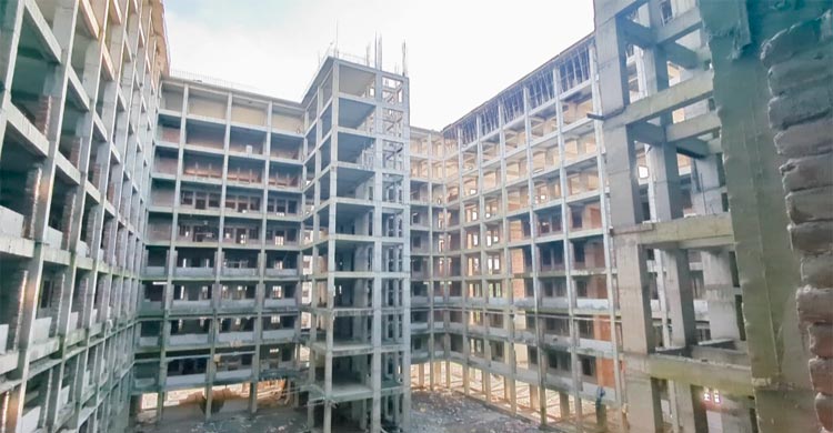 অর্থসংকটে স্থবির ইবির নির্মাণাধীন হল, সাইট ছাড়লেন শতাধিক শ্রমিক