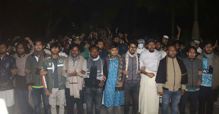 কুষ্টিয়া-খুলনা মহাসড়ক অবরোধ ইবি শিক্ষার্থীদের