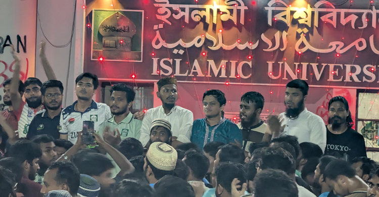 ভিসেরা রিপোর্টে সাজিদ হত্যার ইঙ্গিত, বিক্ষোভে উত্তাল ক্যাম্পাস