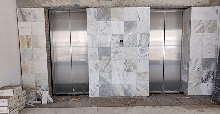 ইবির দশতলা নতুন হলে অনুমোদনহীন টাইলস ব্যবহার