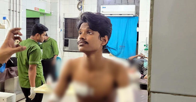 সেমিস্টারের টাকা জমা দেওয়া হলো না ইভানের, খোয়া গেলো ফোনও