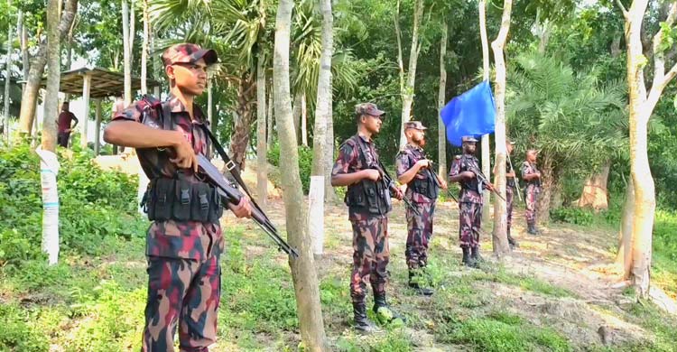 ঝিনাইদহ সীমান্তে একাধিক পুশ-ইন চেষ্টা ঠেকিয়ে দিয়েছে বিজিবি-এলাকাবাসী