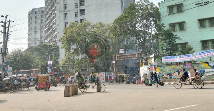 পুরান ঢাকায় ফাঁকা শিক্ষাপ্রতিষ্ঠান, নোটিশে ‘পরীক্ষা প্রস্তুতির ছুটি’