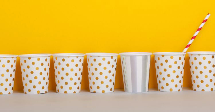 কাগজের কাপে চা কফি খেলে হতে পারে বিপদ