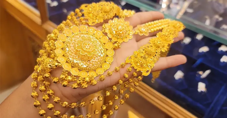 বিয়ের জন্য সোনার গহনা কিনছেন? যা জানা জরুরি