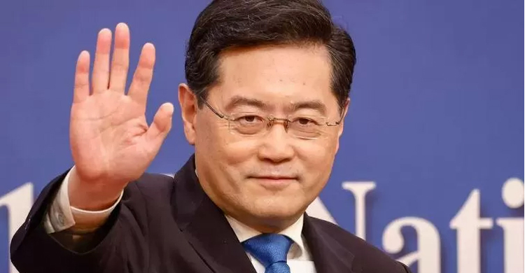 কোথায় গেলেন চীনের পররাষ্ট্রমন্ত্রী?