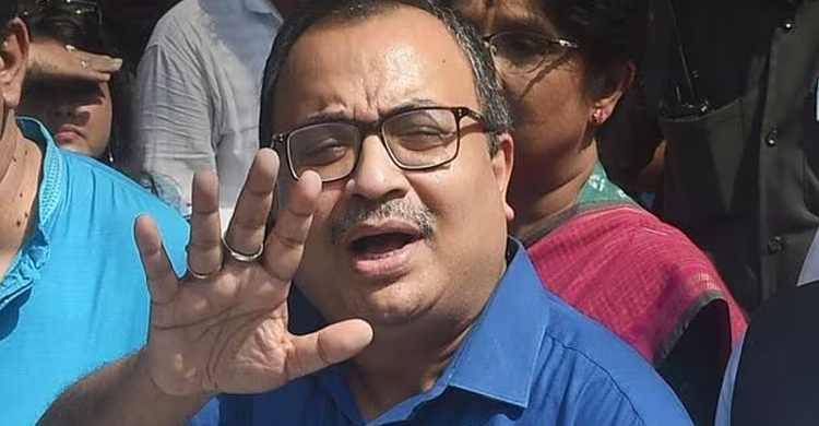 ‘মশা অবুঝ প্রাণী, ওদের জন্ম নিয়ন্ত্রণ কঠিন’