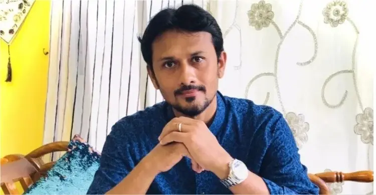 অবশেষে চোখ খুললেন লাইফ সাপোর্টে থাকা তিনু করিম