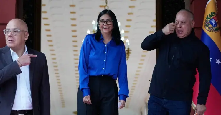 ক্ষমতার দ্বন্দ্বে জর্জরিত মাদুরো-পরবর্তী ভেনেজুয়েলা