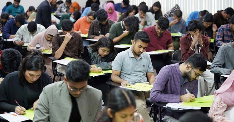 প্রাথমিক শিক্ষক নিয়োগ পরীক্ষার ফল শিগগির, ভোটের আগেই ভাইভা